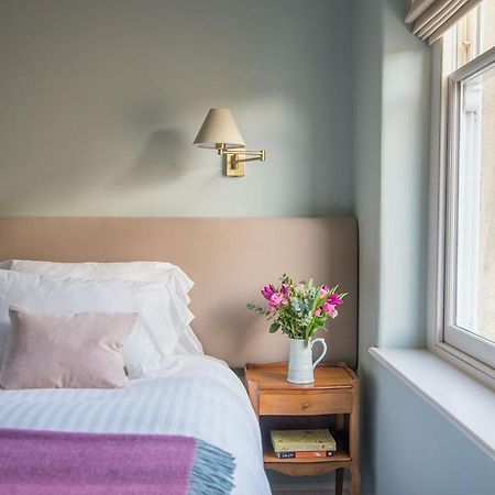 フルーム Bistro Lotte Bed & Breakfast エクステリア 写真
