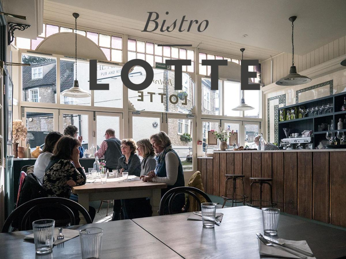 フルーム Bistro Lotte Bed & Breakfast エクステリア 写真